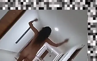 sexy nude dance