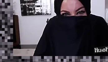 arab girls big boobs