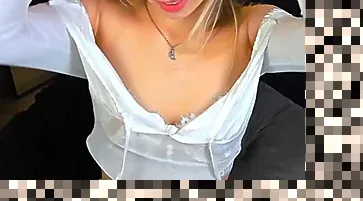 blonde webcam solo