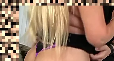 milf blonde big ass