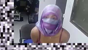 arab girl on webcam
