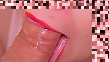 close up blowjob homemade