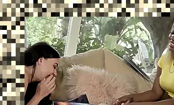 ebony lesbian ass licking