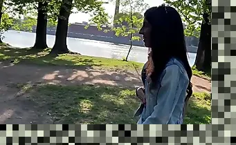 flashing pussy in public