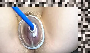 extreme vacuum pussy pumping