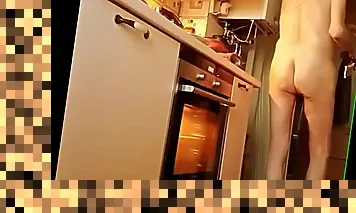 naked kitchen