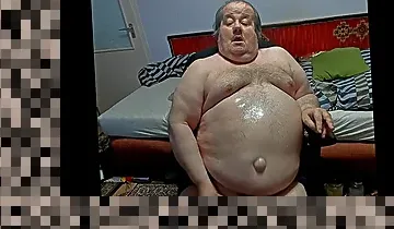 chubby solo masturbation